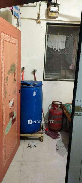 1 BHK Flat In Sai Amrut Bldg,ghatkoper East  For Sale  In Janat Society Road, Ghatkoper East