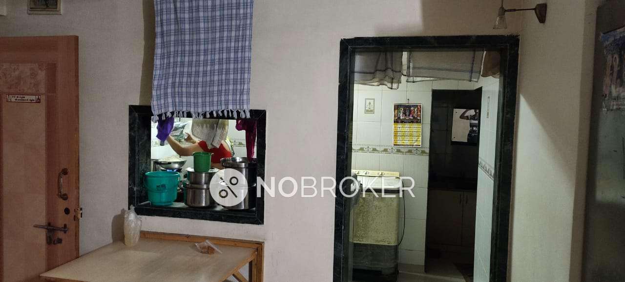 1 BHK Flat In Sai Amrut Bldg,ghatkoper East  For Sale  In Janat Society Road, Ghatkoper East