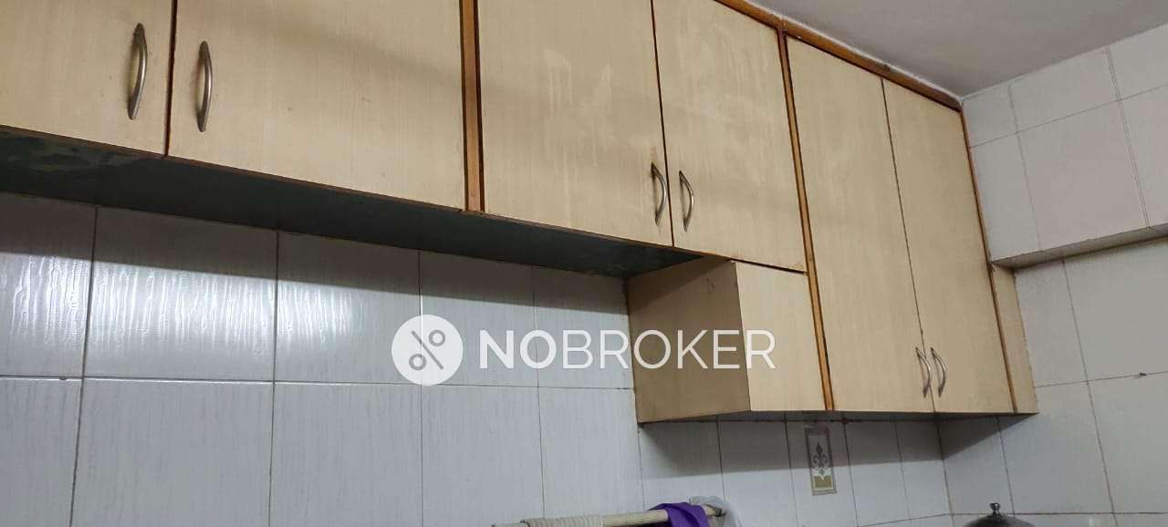 1 BHK Flat In Sai Amrut Bldg,ghatkoper East  For Sale  In Janat Society Road, Ghatkoper East