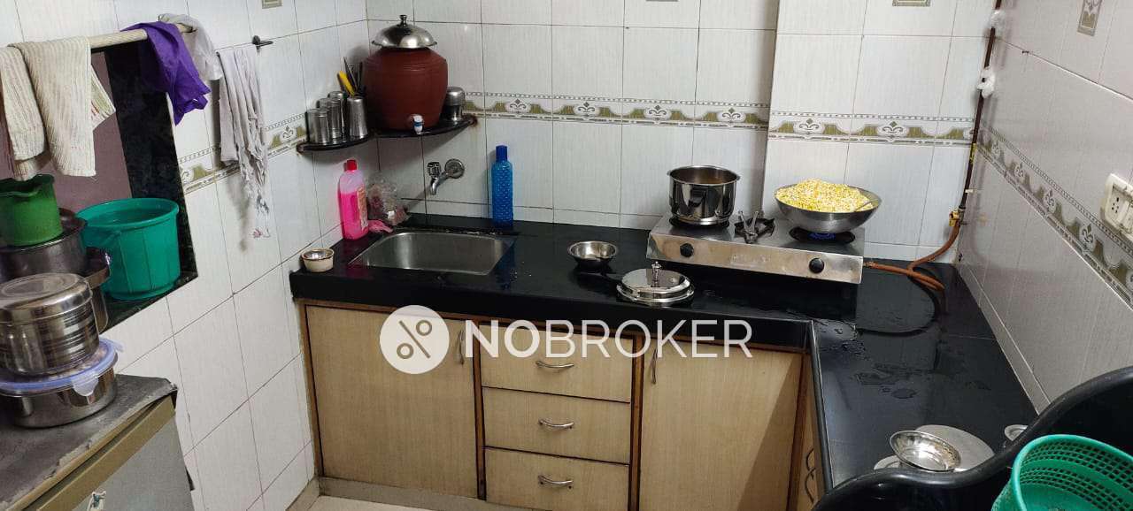 1 BHK Flat In Sai Amrut Bldg,ghatkoper East  For Sale  In Janat Society Road, Ghatkoper East