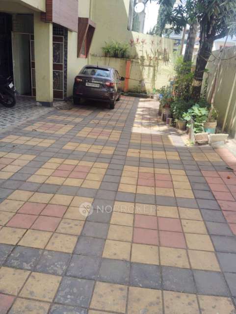 PG for Girls in Chikhali