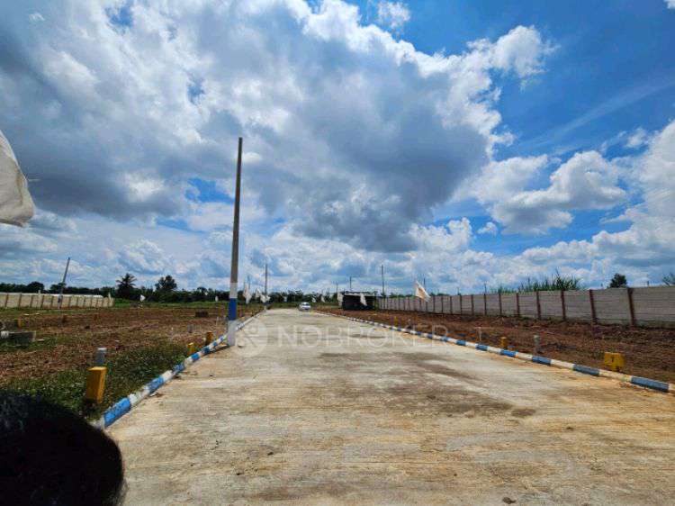 Plot For Sale  In Erayaa Green Valley In Yallammanapalya