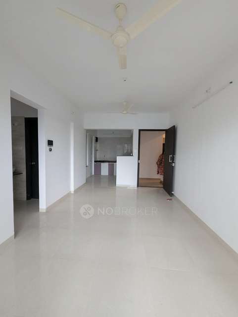 2 BHK Flat In Krystal One for Rent  In Moshi