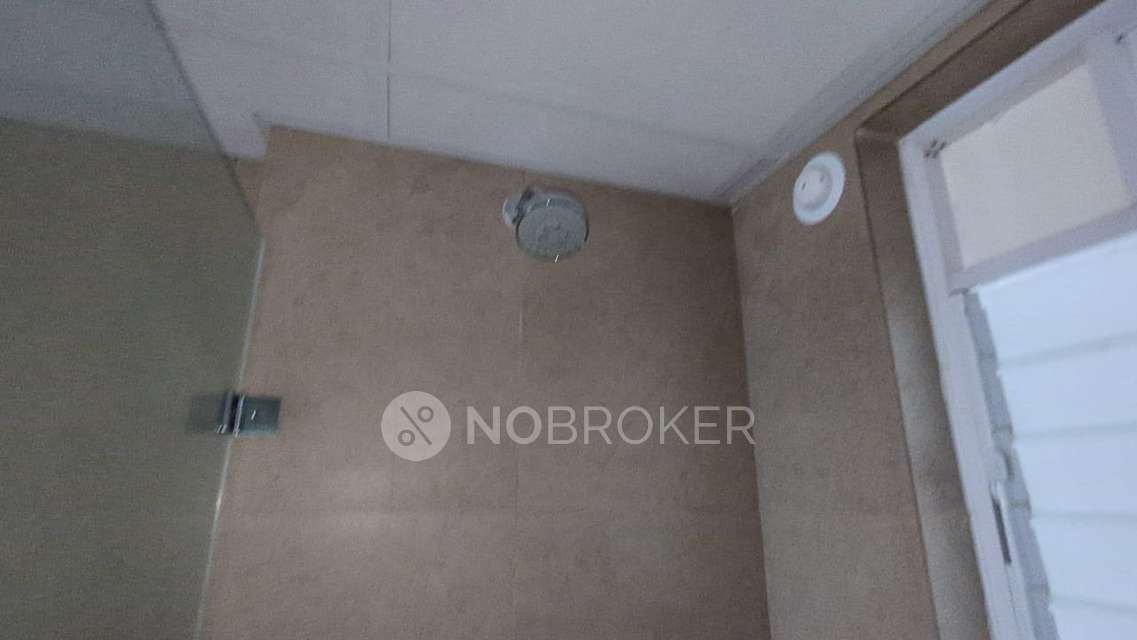 2 BHK Flat In Krystal One for Rent  In Moshi