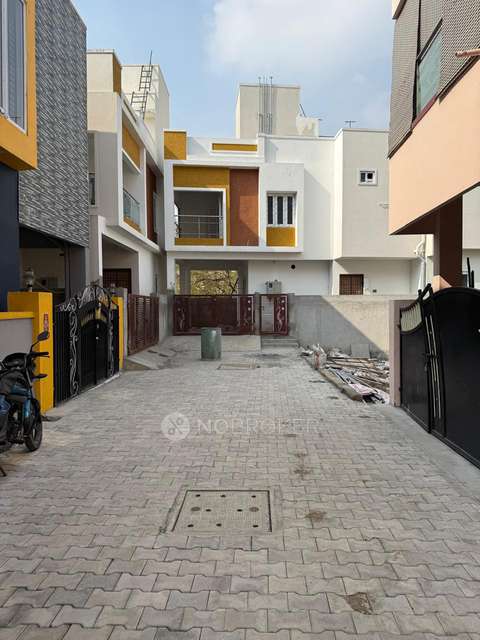 Plot For Sale  In Vgk Sri Sai Enclave In Old Perungalathur