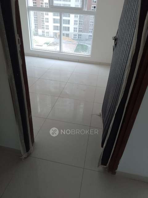 1 BHK Flat In Godrej Splendour For Sale  In Whitefield 