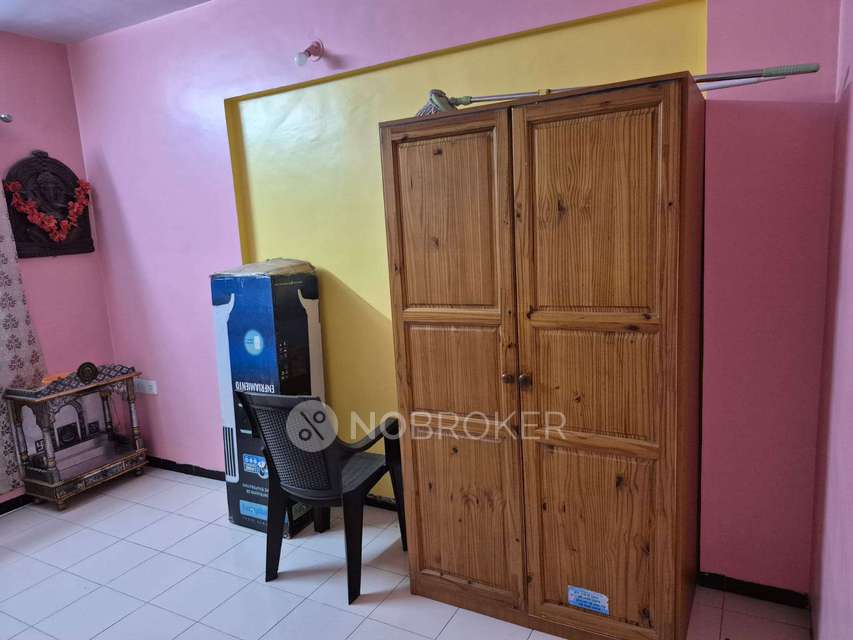 2 BHK Flat In Gulmohar Paradise Chs Nagar Road Pune for Rent  In Gulmohar Paradise