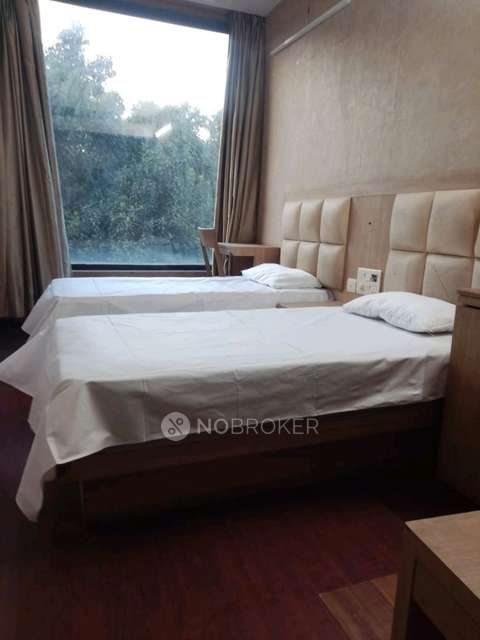 PG for Boys in Karol Bagh