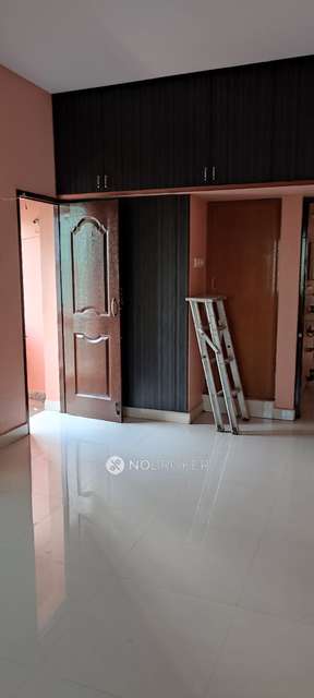 2 BHK Flat In Yes Vee Garden For Sale  In Gerugambakkam