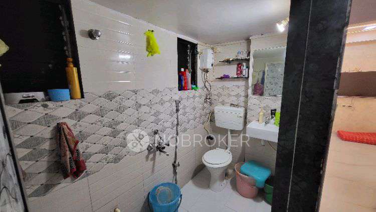 1 BHK Flat In Yari Road Versova For Sale  In 4rr4+qv5, Versova, Andheri West, Mumbai, Maharashtra 400061, India