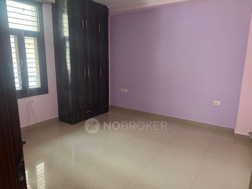 1 BHK House for Rent  In Sector 47