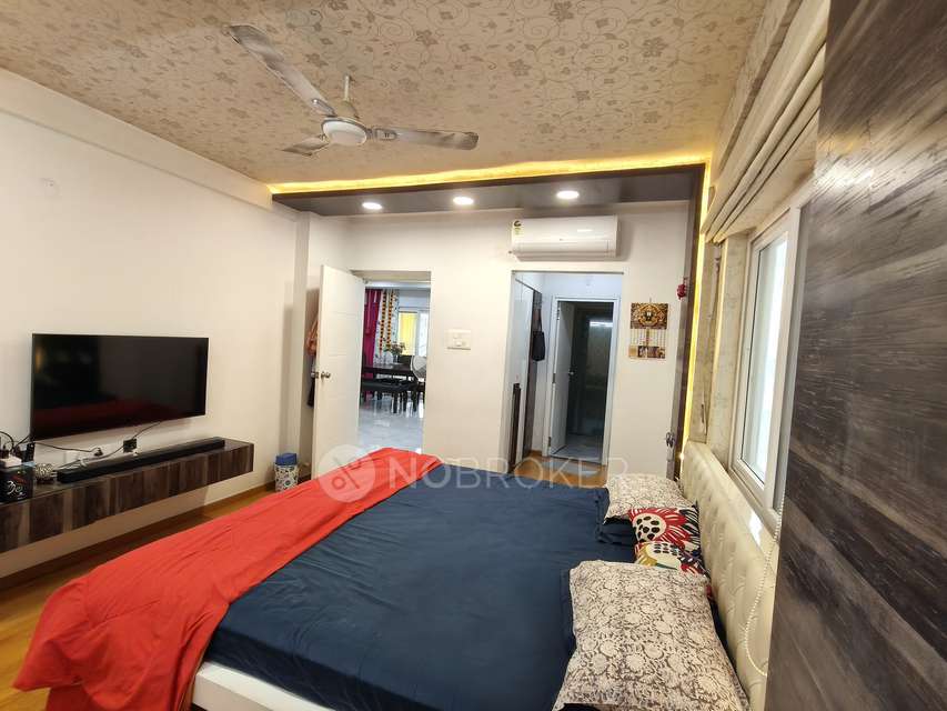 3 BHK Flat In Niharika Exotica For Sale  In Manikonda