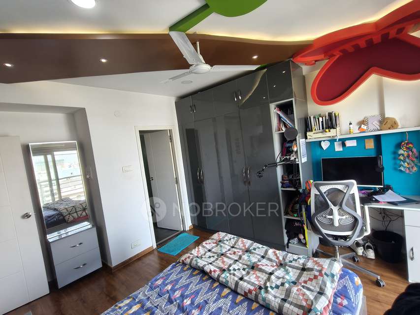 3 BHK Flat In Niharika Exotica For Sale  In Manikonda