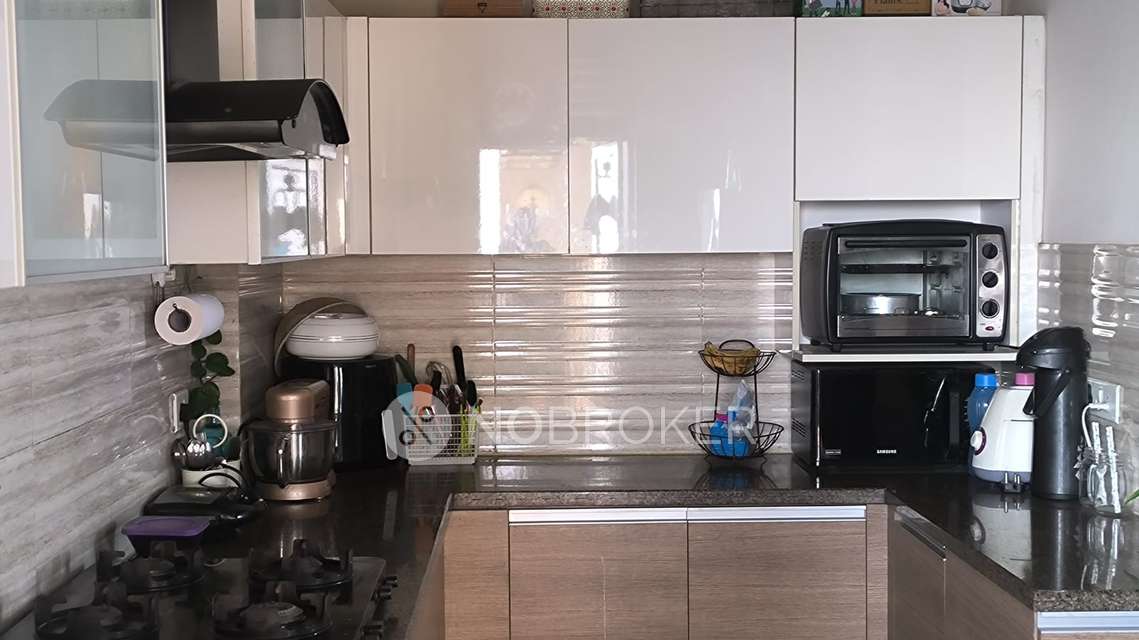 3 BHK Flat In Cleo County, Sector 121 For Sale  In Sector 121