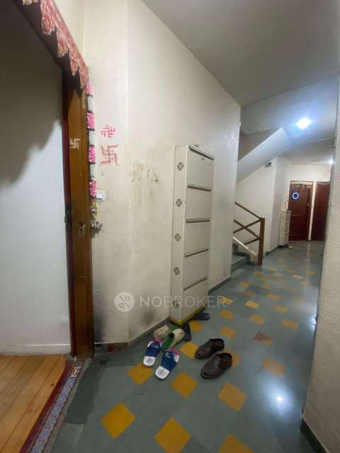 2 BHK Flat In Karara Building  For Sale  In Thane West 