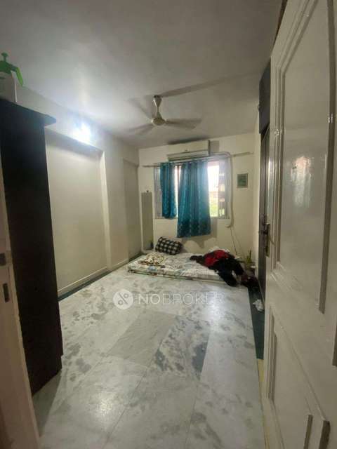 2 BHK Flat In Karara Building  For Sale  In Thane West 