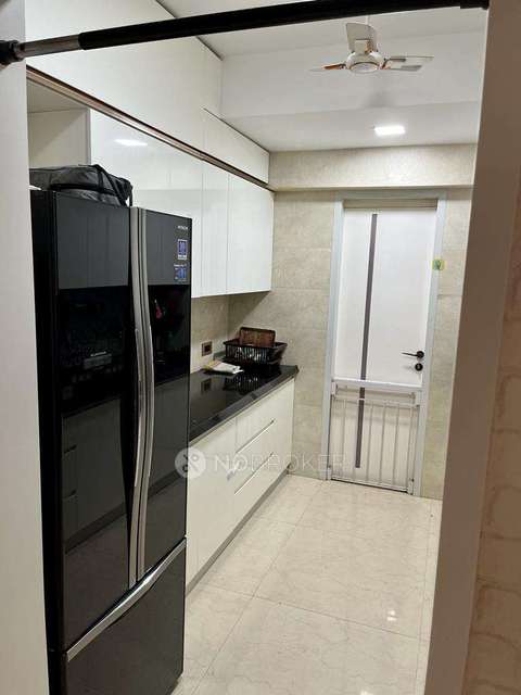 2 BHK Flat In Ruparel Ariana, Parel East For Sale  In  Parel