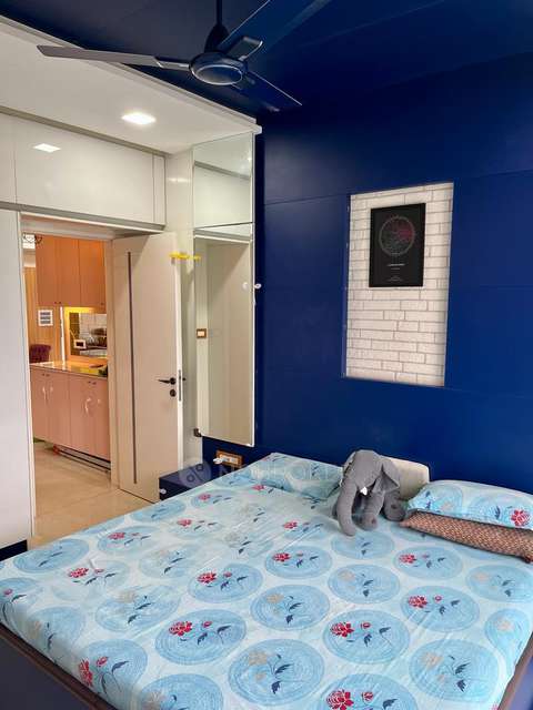 2 BHK Flat In Ruparel Ariana, Parel East For Sale  In  Parel