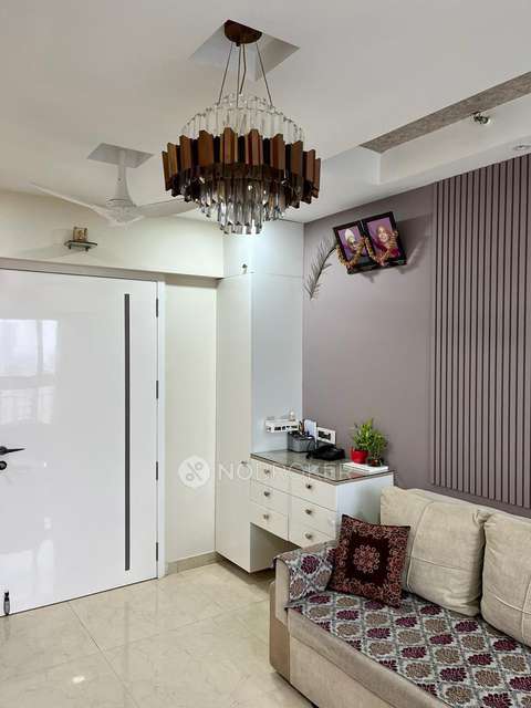 2 BHK Flat In Ruparel Ariana, Parel East For Sale  In  Parel