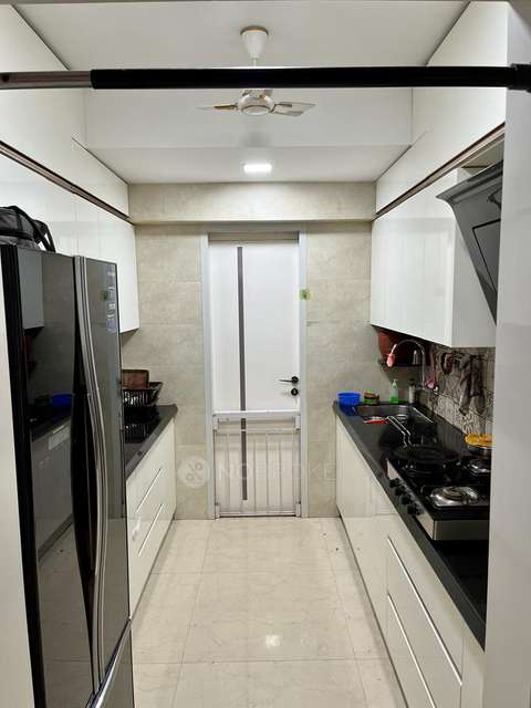 2 BHK Flat In Ruparel Ariana, Parel East For Sale  In  Parel