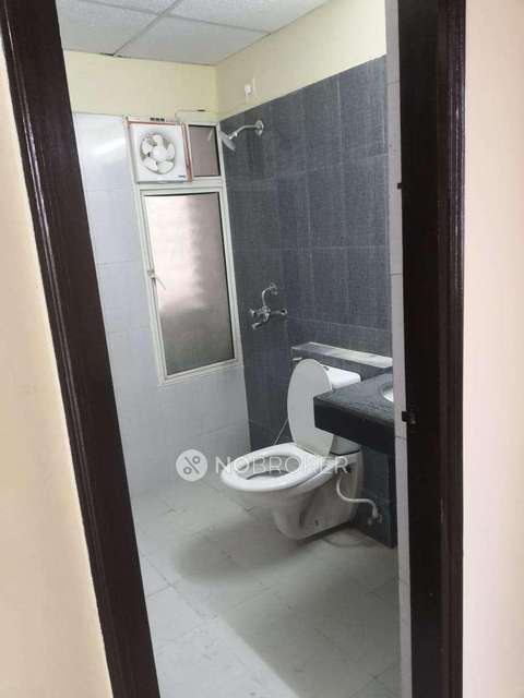 3 BHK Flat In Assotech Windsor Court, Sector-78 For Sale  In Sector-78