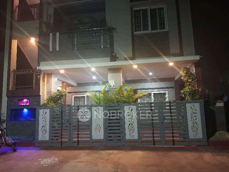 4+ BHK House For Sale  In K.kempalinganahalli