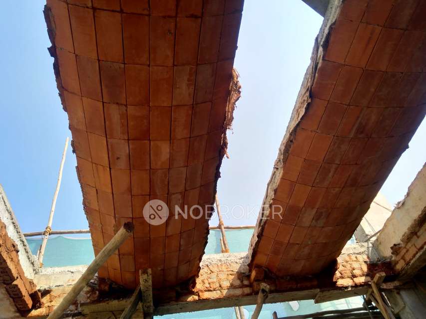 4+ BHK House For Sale  In Gattahalli