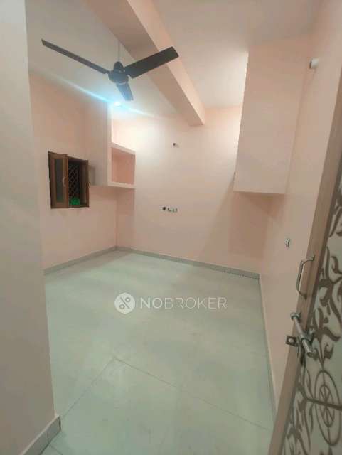 PG for Girls in  Indirapuram,