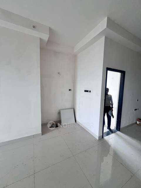 3 BHK Flat In Candeur Crescent For Sale  In Lingampally