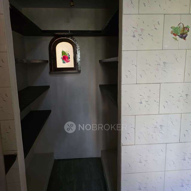 2 BHK Flat In Gandhi Nagar A for Rent  In Gandhi Nagar