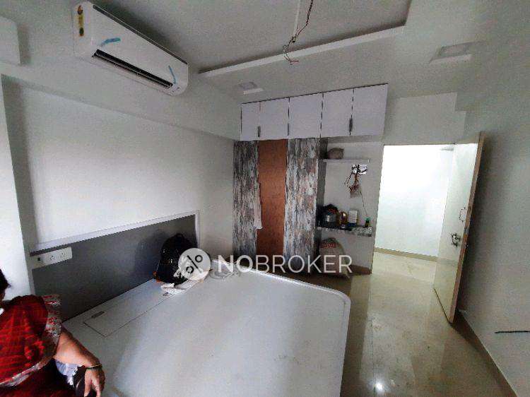 2 BHK Flat In Lake Avenue Lake Shore  For Sale  In Powai