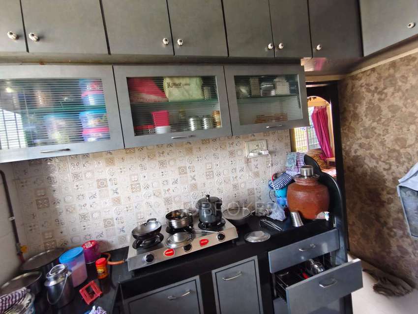 1 BHK Flat In Khanna Apartment Asalpha Ghatkoper for Rent  In Asalpha Metro Station