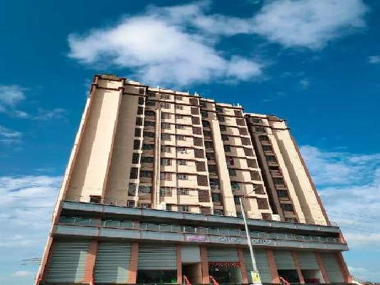 2 BHK Flat In Royal Gulmohar 24 For Sale  In Chovisawadi