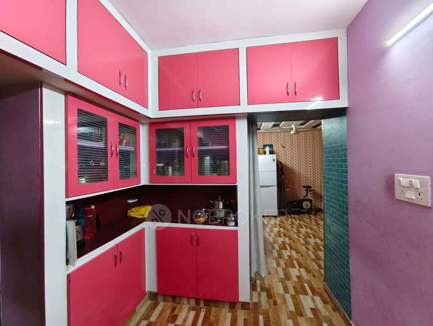 2 BHK Flat In Sri Sai Nilayam For Sale  In Jillalguda