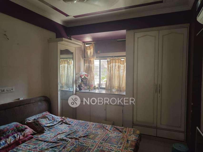 1 BHK Flat In Redwoods For Sale  In Mulund West
