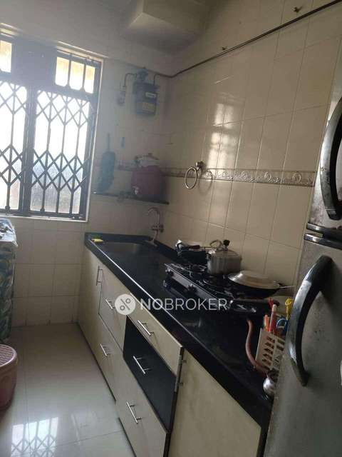 1 BHK Flat In Redwoods For Sale  In Mulund West