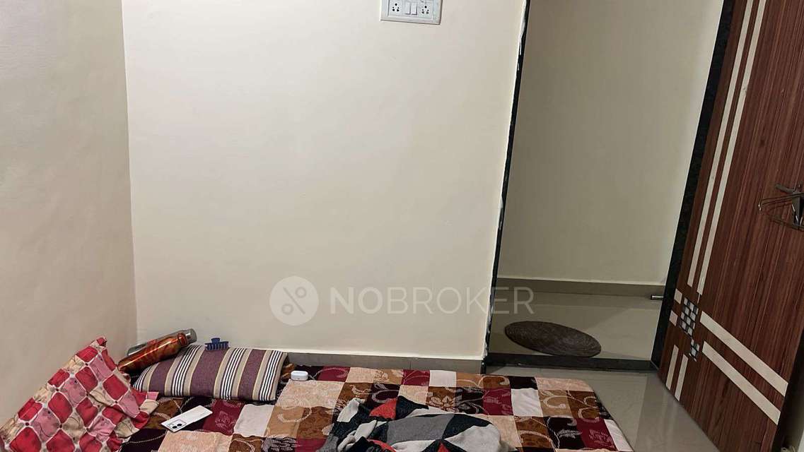 Shared Room for Female In 1 BHK  In  Mundhwa