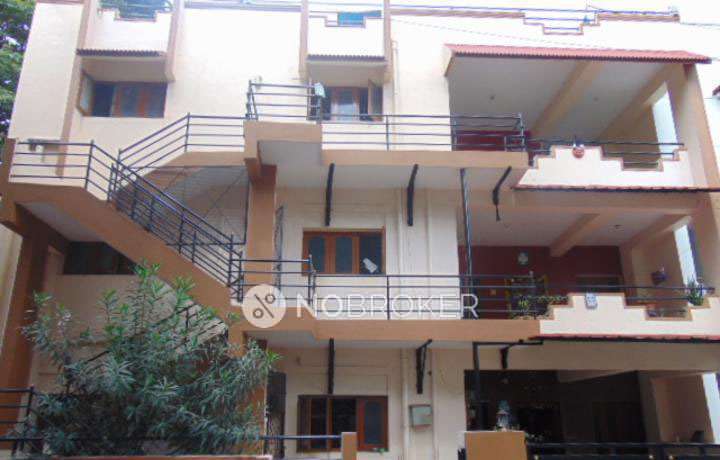4+ BHK House For Sale  In Rt Nagar