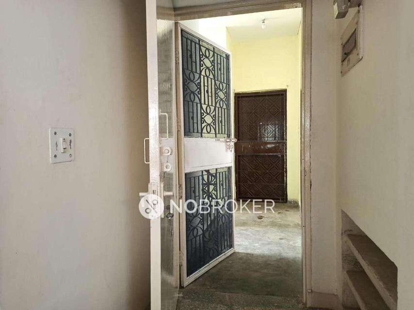 2 BHK Flat In Maruti Kunj For Sale  In Sector-67