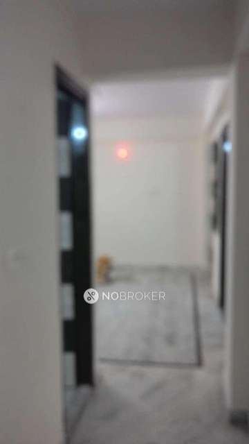 2 BHK Flat In Standalone Building  For Sale  In Uttam Nagar