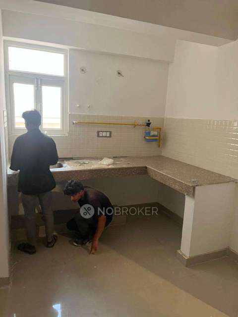 3 BHK Flat In Rof Amaltas For Sale  In Sector 92