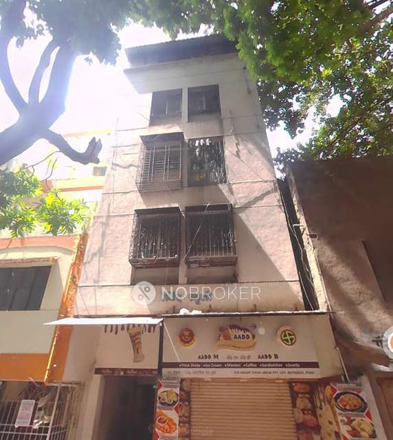 1 BHK Flat In Shree Swami Samrth Niwas  For Sale  In Ganesh Peth