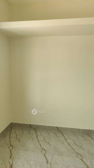 2 BHK Flat In Sai Aiswaryam  For Sale  In Thiruvanmiyur