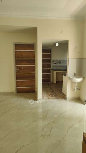 2 BHK Flat In Sai Aiswaryam  For Sale  In Thiruvanmiyur