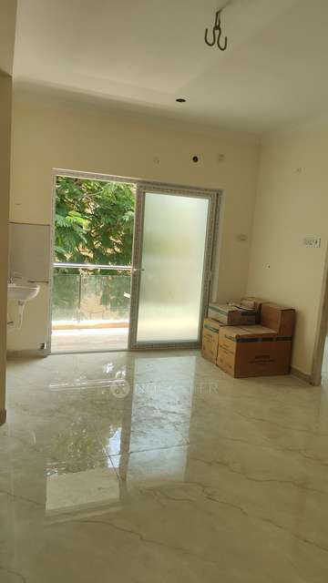2 BHK Flat In Sai Aiswaryam  For Sale  In Thiruvanmiyur