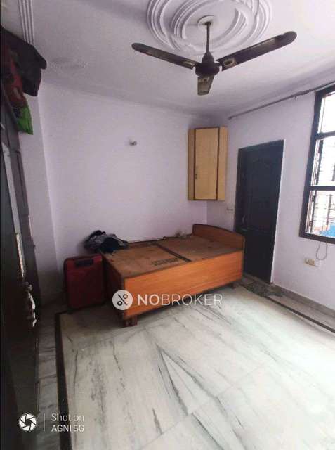 1 BHK Flat In Sainath Apartment 1, Mahipalpur New Delhi For Sale  In Mahipalpur - Rangpuri Road, Mahipalpur