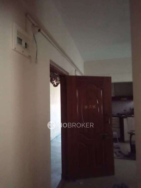 1 BHK Flat In Prabhavathi Paramount Block A for Rent  In Electronic City