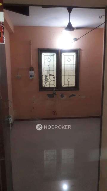 2 BHK Flat In Kartikeya Apartments For Sale  In Thiruvanmiyur