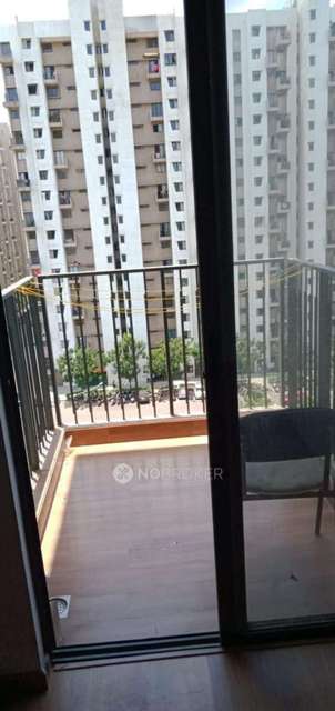 2 BHK Flat In Casavista  For Sale  In Dombivli East