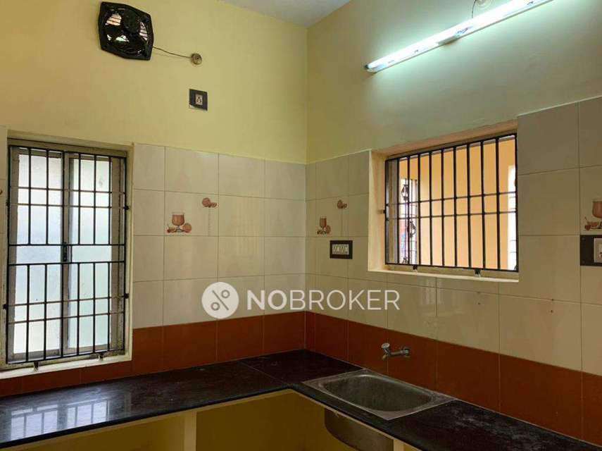 2 BHK Flat For Sale  In Sembakkam